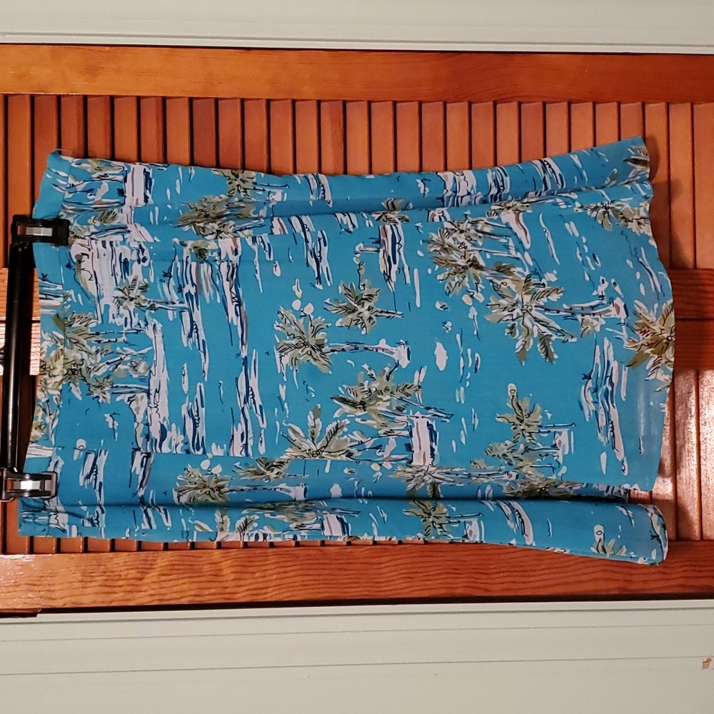 Island theme skirt